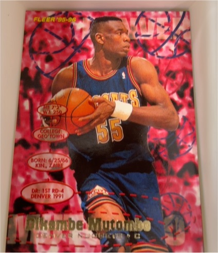 1995-96 Fleer #44 Dikembe Mutombo — front