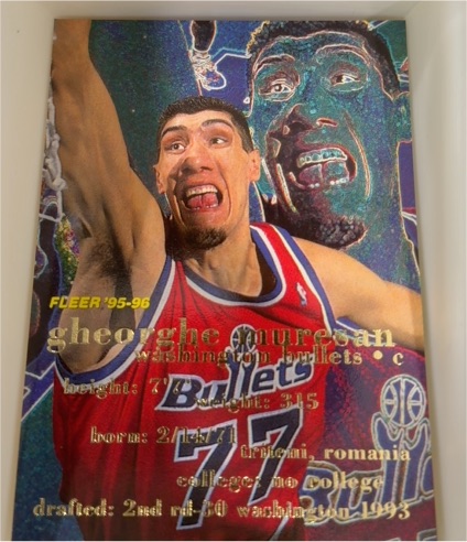 1995-96 Fleer #195 Gheorghe Muresan Washington Bullets — front