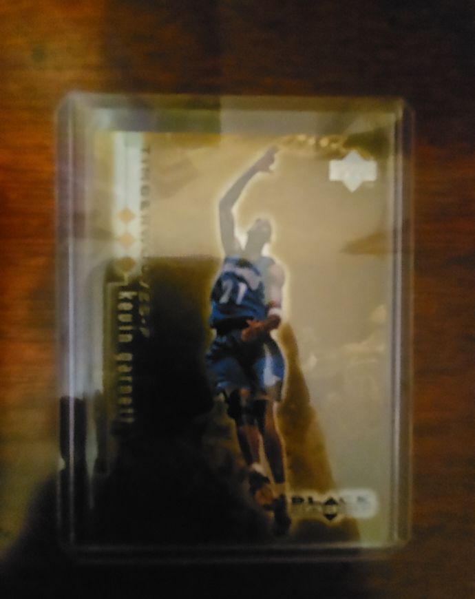 1999 Upper Deck Black Diamond #57 Kevin Garnett — front