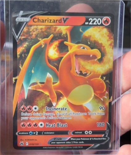 2022 Pokémon Brilliant Stars #017 Charizard V — front