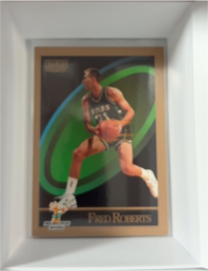 1990-91 SkyBox #164 Fred Roberts — front