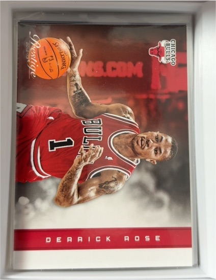 2012-13 Panini Prestige #118 Derrick Rose — front