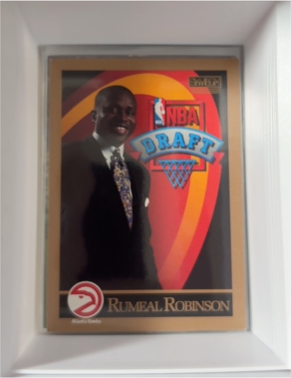 1990-91 SkyBox #355 Rumeal Robinson — front