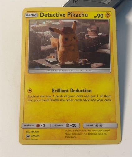 2019 Pokémon SM194 Detective Pikachu — front