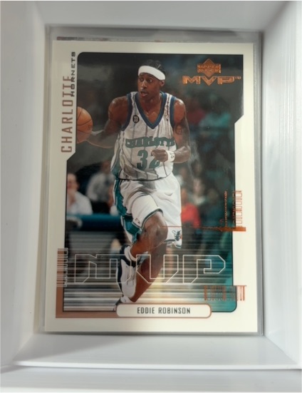 2000-01 Upper Deck MVP #16 Eddie Robinson — front