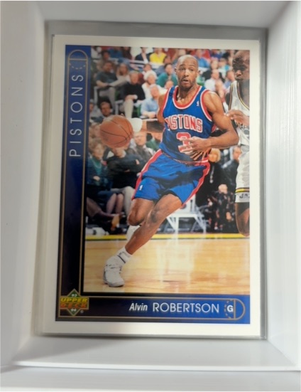 1993-94 Upper Deck #126 Alvin Robertson — front