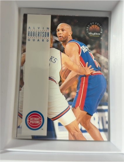 1993-94 SkyBox Premium #69 Alvin Robertson — front