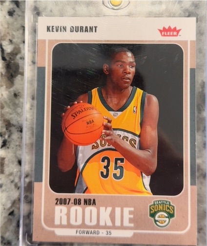 2007-08 Fleer #212 Kevin Durant Rookie — front