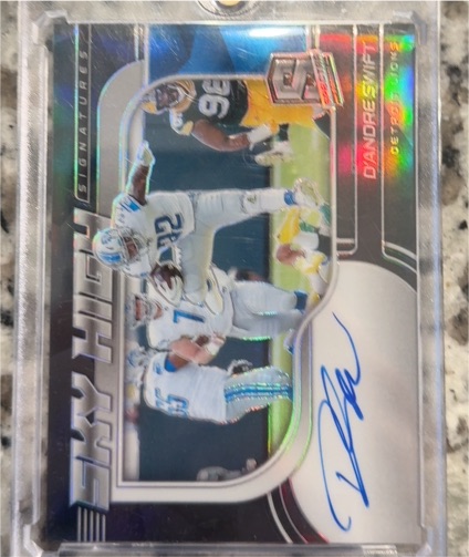 2022 Panini Playbook #56 D'Andre Swift Platinum Signatures — front
