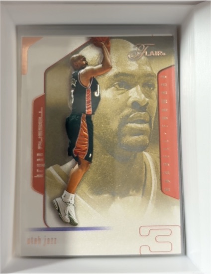 2001-02 Flair #9 Bryon Russell — front