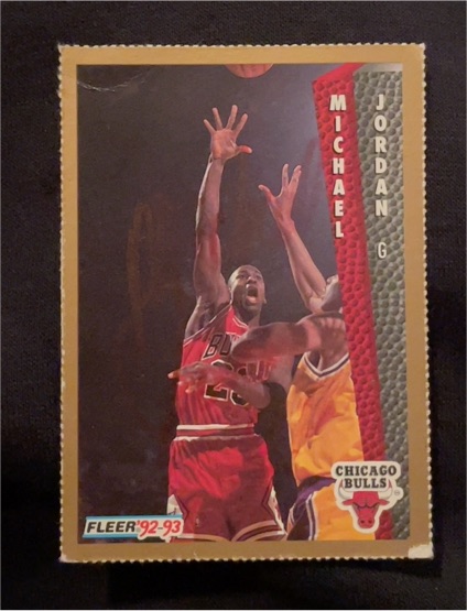 1992-93 Fleer #32 Michael Jordan — front