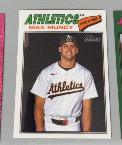 2026 Topps Heritage #105 Max Muncy — front