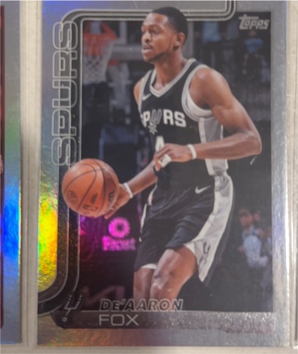 2025-26 Topps #196 De'Aaron Fox — front