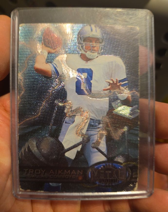 1997 Skybox Metal Universe #11 Troy Aikman — front