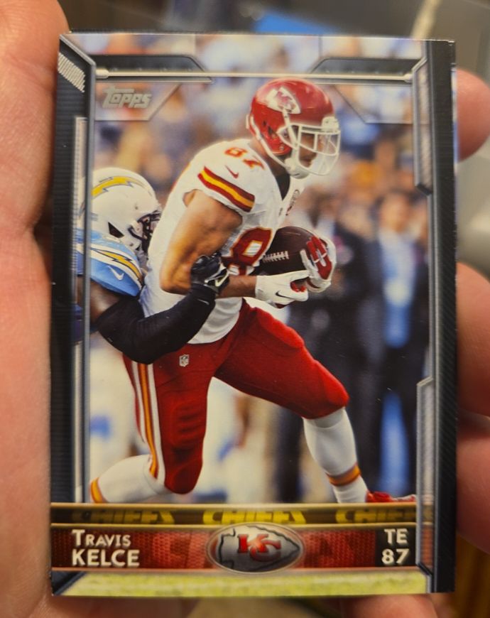 2015 Topps #118 Travis Kelce — front