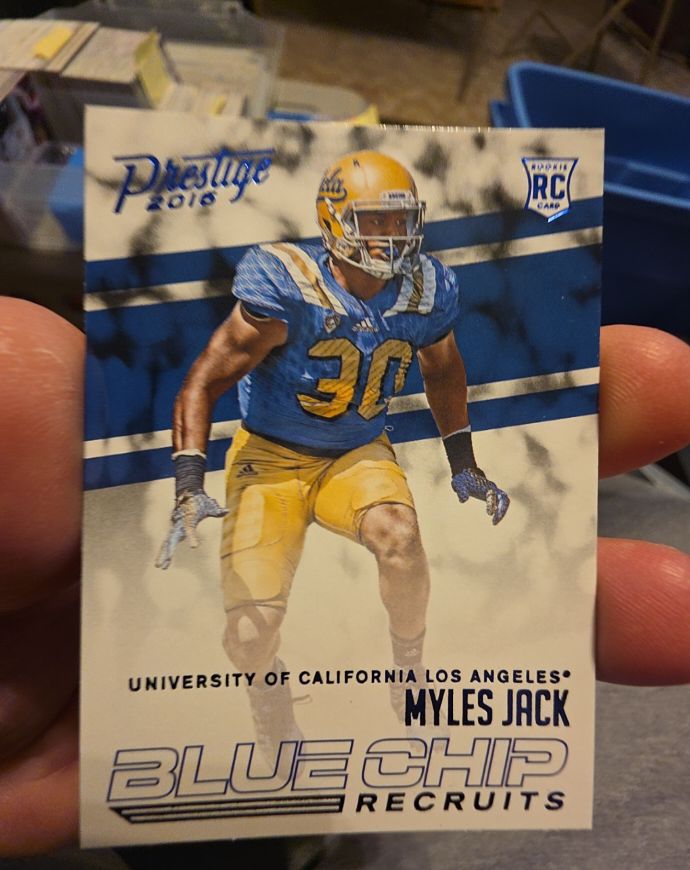 2016 Panini Prestige Blue Chip Recruits #15 Myles Jack — front
