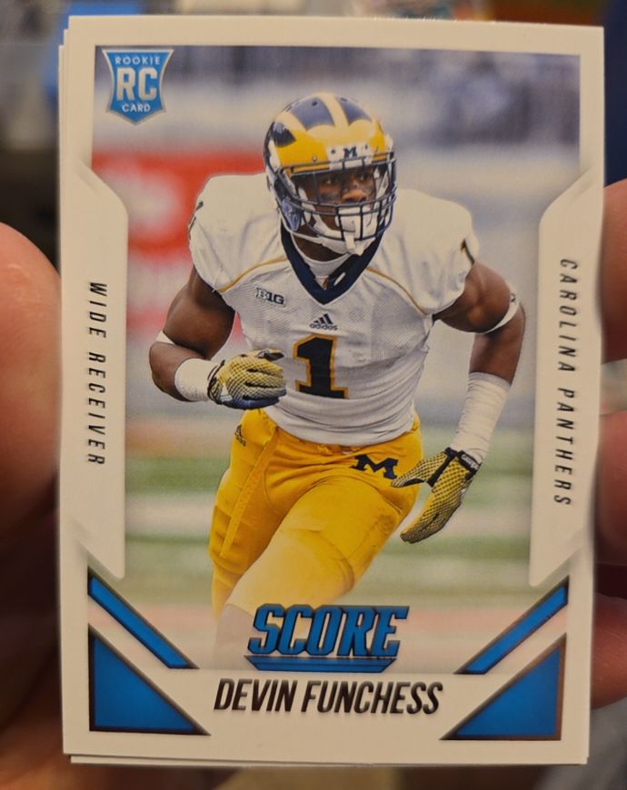 2015 Score #400 Devin Funchess Rookie Carolina Panthers — front