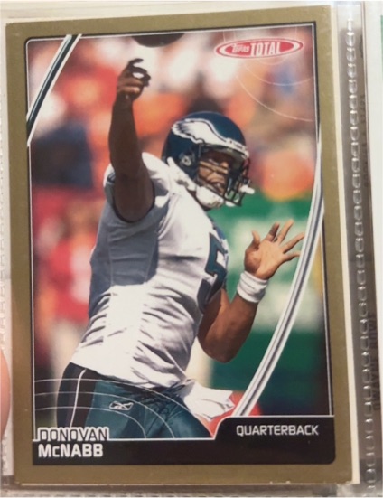 2007 Topps Total #330 Donovan McNabb — front