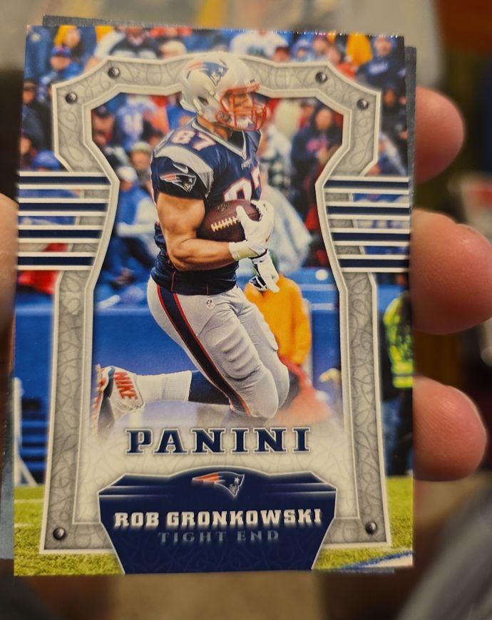2017 Panini #67 Rob Gronkowski — front