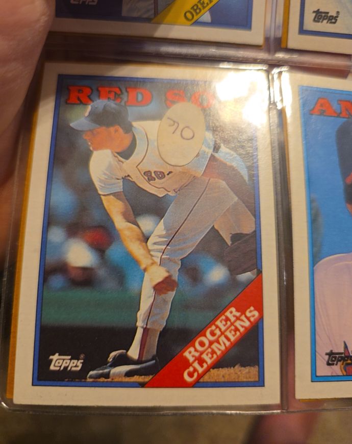 1988 Topps #70 Roger Clemens — front