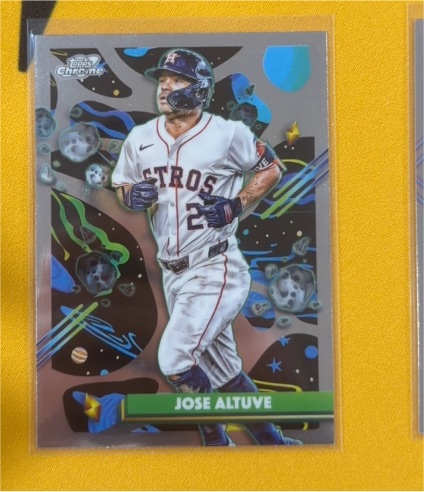 2025 Topps Cosmic Chrome #22 Jose Altuve — front