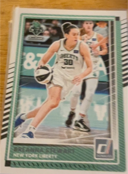 2025 Panini Donruss WNBA #63 Breanna Stewart — front
