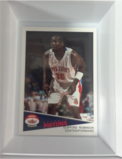 2001-02 Fleer Shoebox Collection #56 Clifford Robinson — front