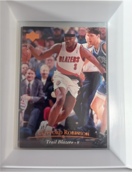 1995-96 Upper Deck #120 Clifford Robinson — front