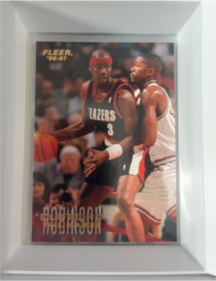 1996-97 Fleer #89 Clifford Robinson — front