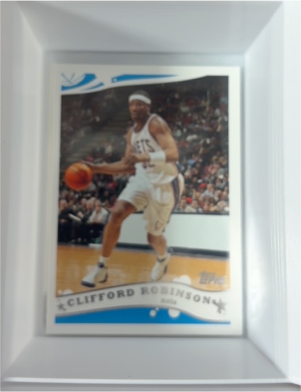 2005-06 Topps #94 Clifford Robinson — front