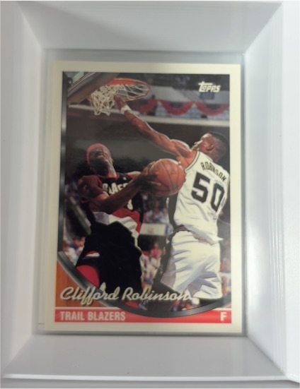 1993-94 Topps #303 Clifford Robinson — front
