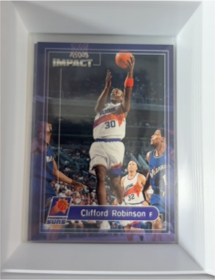 1999-00 SkyBox Impact #77 Clifford Robinson — front
