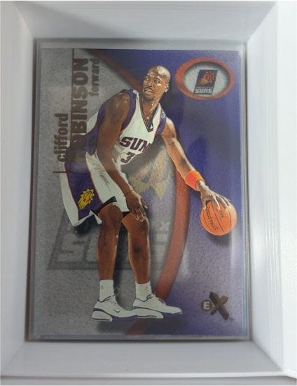 2000-01 Fleer EX #71 Clifford Robinson — front