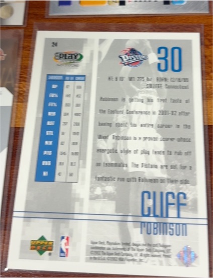 1993-94 Upper Deck #30 Cliff Robinson — front