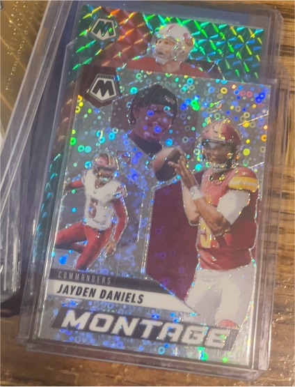 2025 Panini Mosaic Montage #3 Jayden Daniels — front