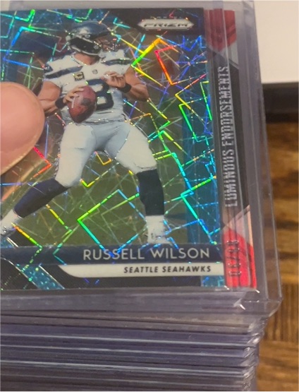 2018 Panini Prizm #19 Russell Wilson — front