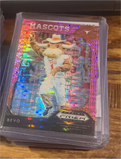 2019 Panini Prizm Draft Picks #3 Bevo Texas Longhorns — front