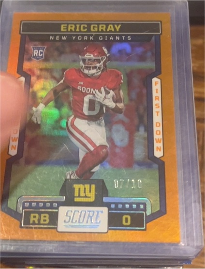 2023 Panini Score #332 Eric Gray — front