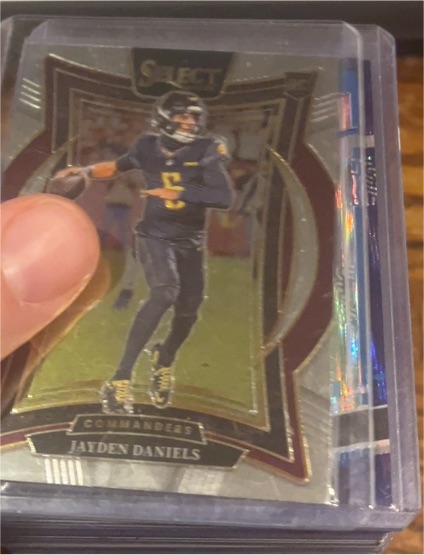 2024 Panini Select #26 Jayden Daniels — front