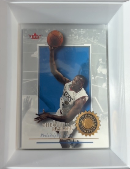 2000-01 Fleer Authority #29 Theo Ratliff — front