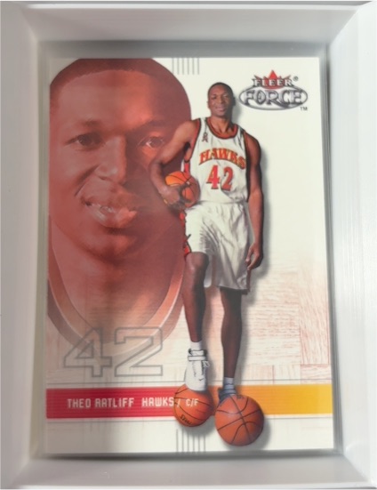 2001-02 Fleer Force #96 Theo Ratliff — front