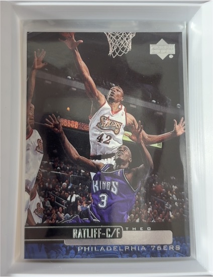 1999-00 Upper Deck #90 Theo Ratliff — front