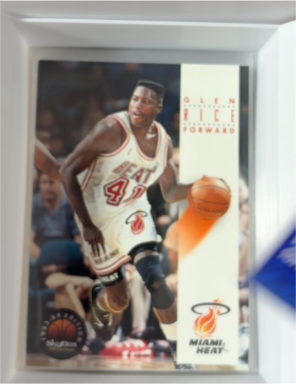 1993-94 SkyBox Premium #104 Glen Rice — front