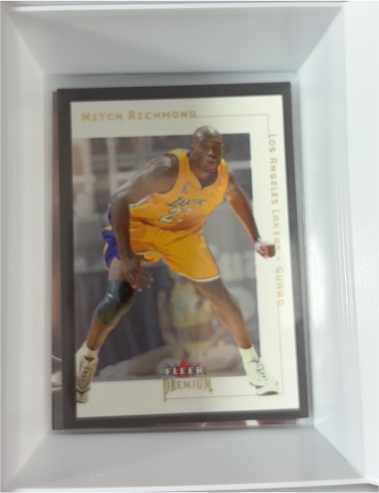 2001-02 Fleer Premium #54 Mitch Richmond — front