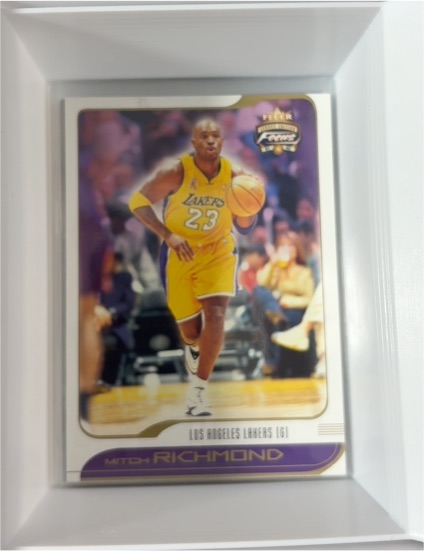2001-02 Fleer Focus #6 Mitch Richmond — front