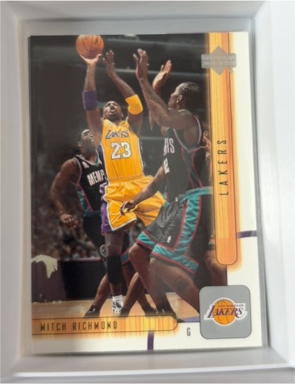 2001-02 Upper Deck #301 Mitch Richmond — front