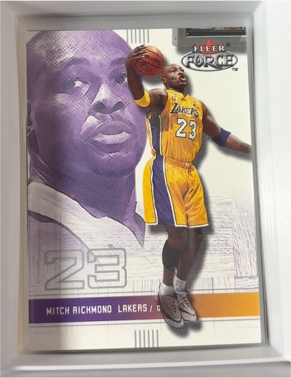 2001-02 Fleer Force #172 Mitch Richmond — front