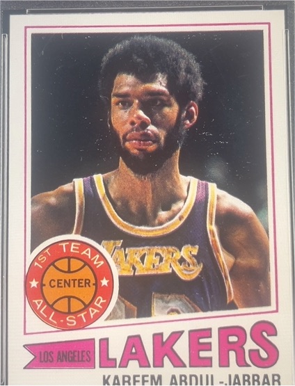 1977 Topps #1 Kareem Abdul-Jabbar — front