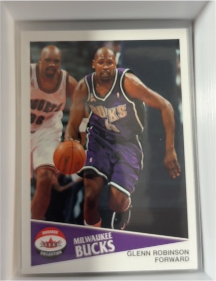 2001-02 Fleer Shoebox #26 Glenn Robinson — front