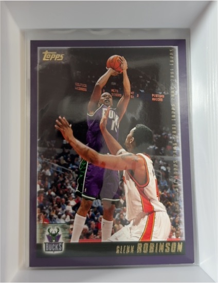 2000-01 Topps #247 Glenn Robinson — front